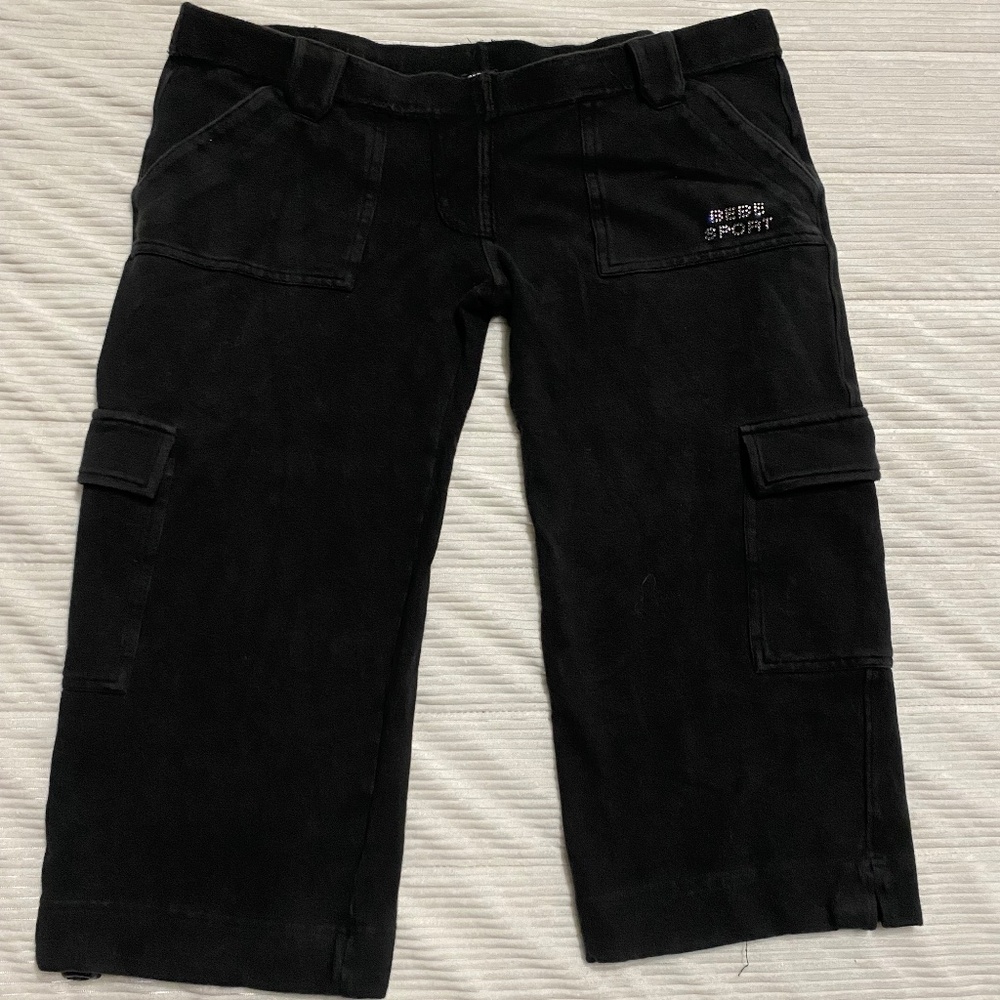 Women’s y2k bebe sport capri pants size L